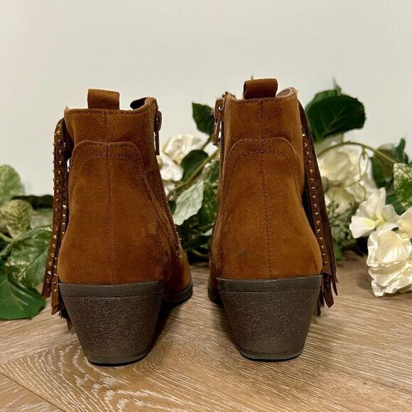 Wonder Nation Ankle Boots Girls Women’s Size 4 Chestnut Brown Suede Stud Fringe - Picture 3 of 9